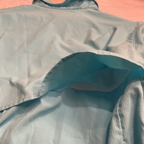 Columbia women’s polyester shirt - Picture 11 of 13